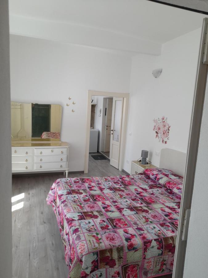 Lescen White Residence - Swimming Pool Lezzeno Ngoại thất bức ảnh