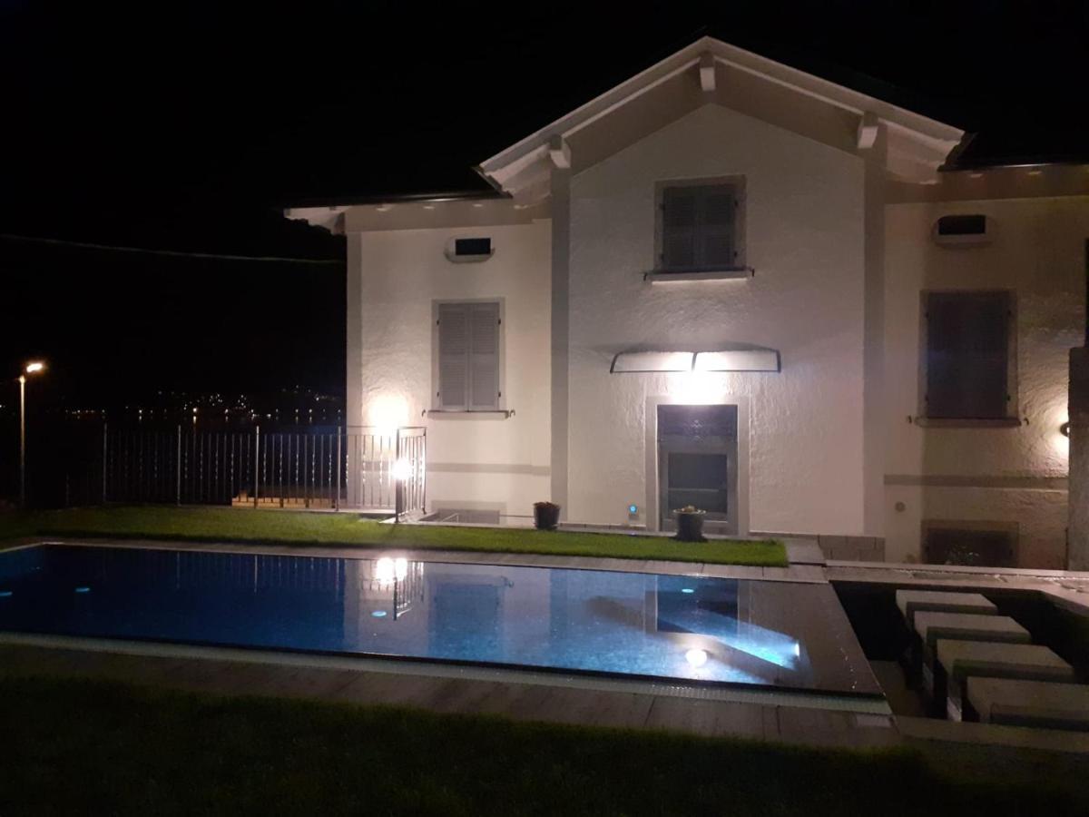 Lescen White Residence - Swimming Pool Lezzeno Ngoại thất bức ảnh